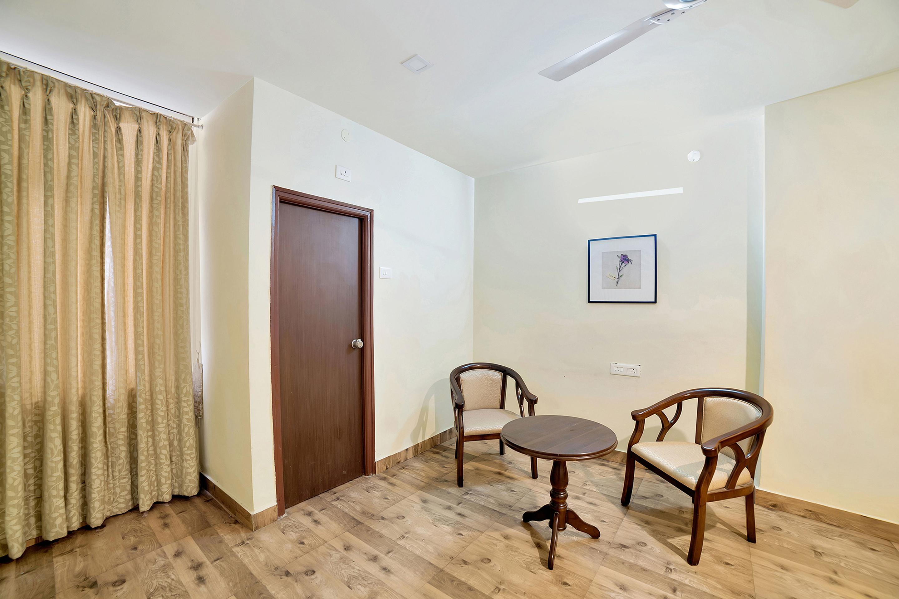 Oyo 674 Apartment Hotel Manar Luxury Suites Hyderabad Exterior foto