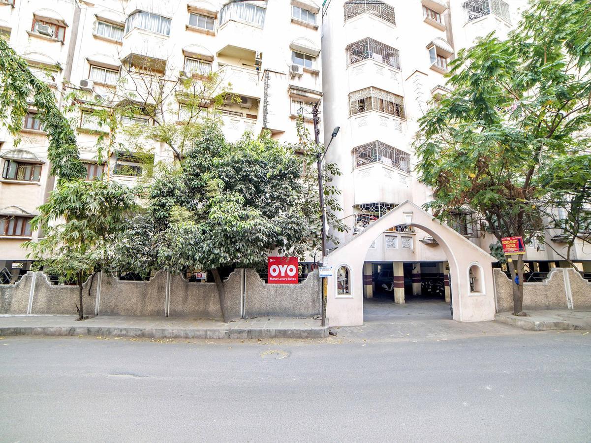 Oyo 674 Apartment Hotel Manar Luxury Suites Hyderabad Exterior foto