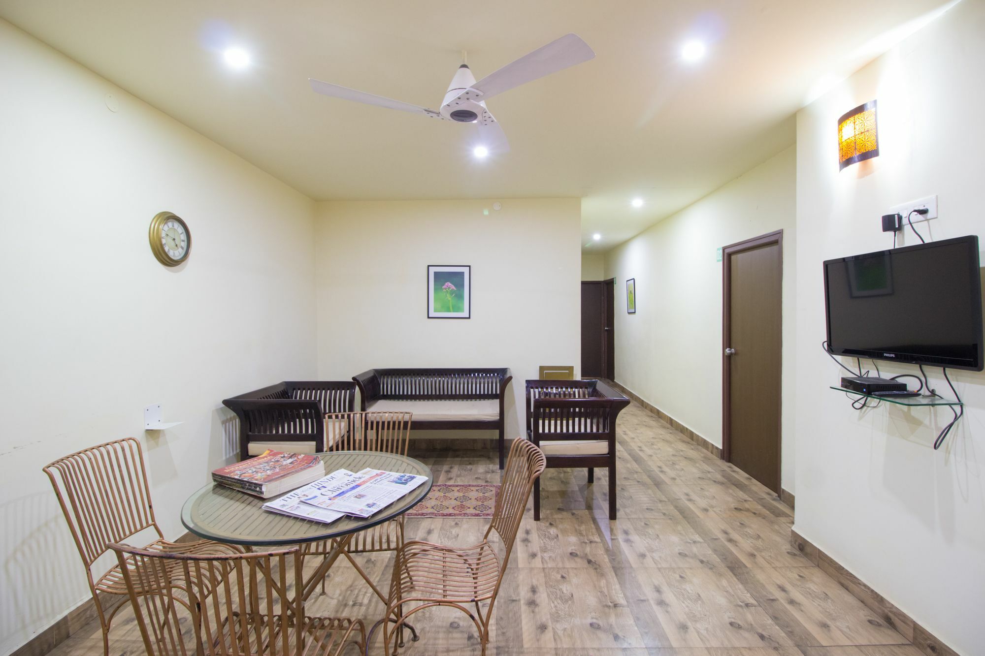Oyo 674 Apartment Hotel Manar Luxury Suites Hyderabad Exterior foto