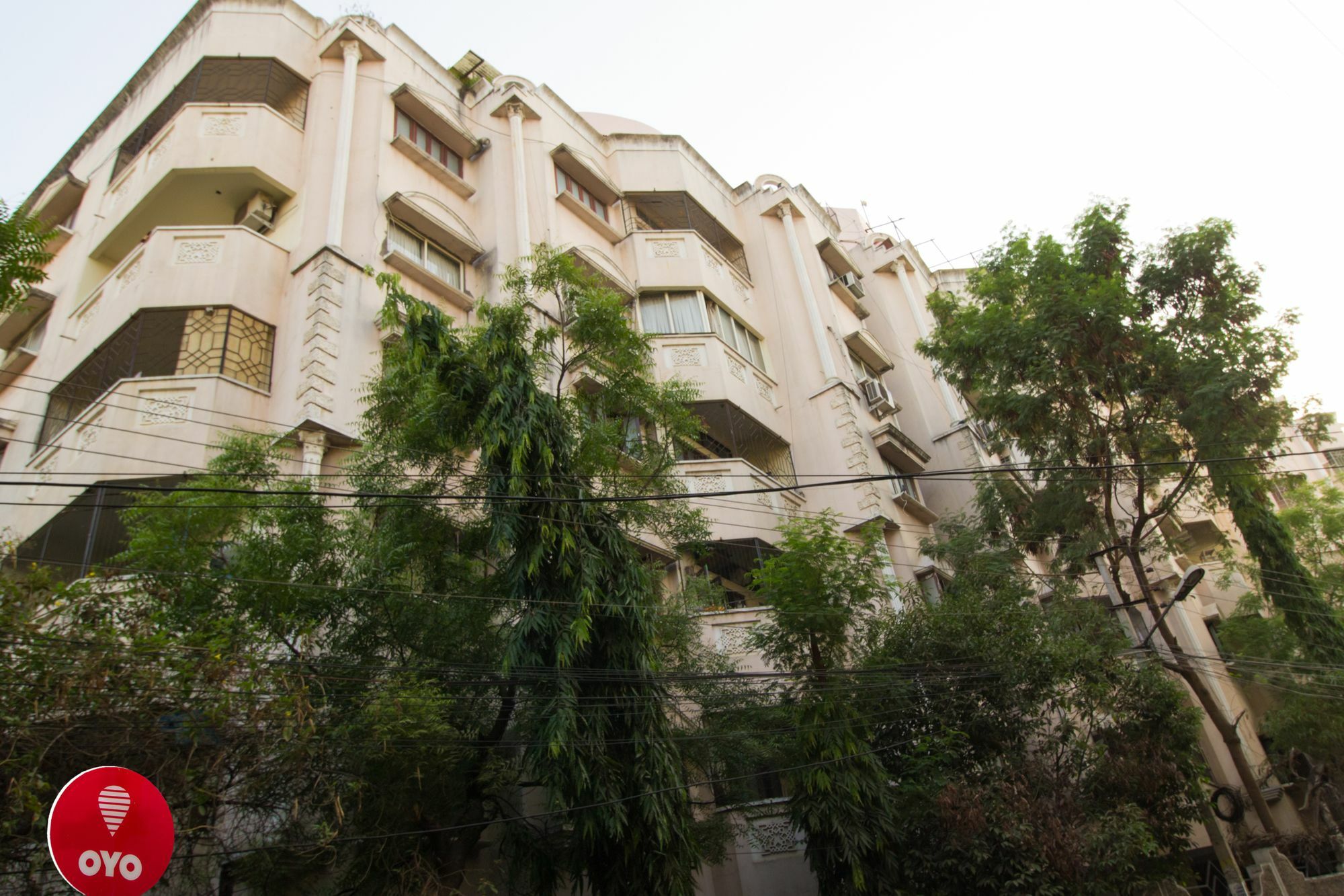 Oyo 674 Apartment Hotel Manar Luxury Suites Hyderabad Exterior foto